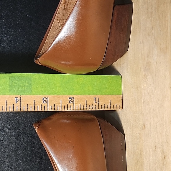 Women’s  Brown Leather Shoes, 1" Heels Studio Roma, Size 6, Brazil - Picture 6 of 8